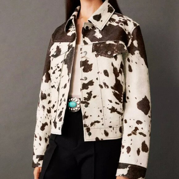 Judy Blue Cow Print Denim Jacket - Picture 4 of 12
